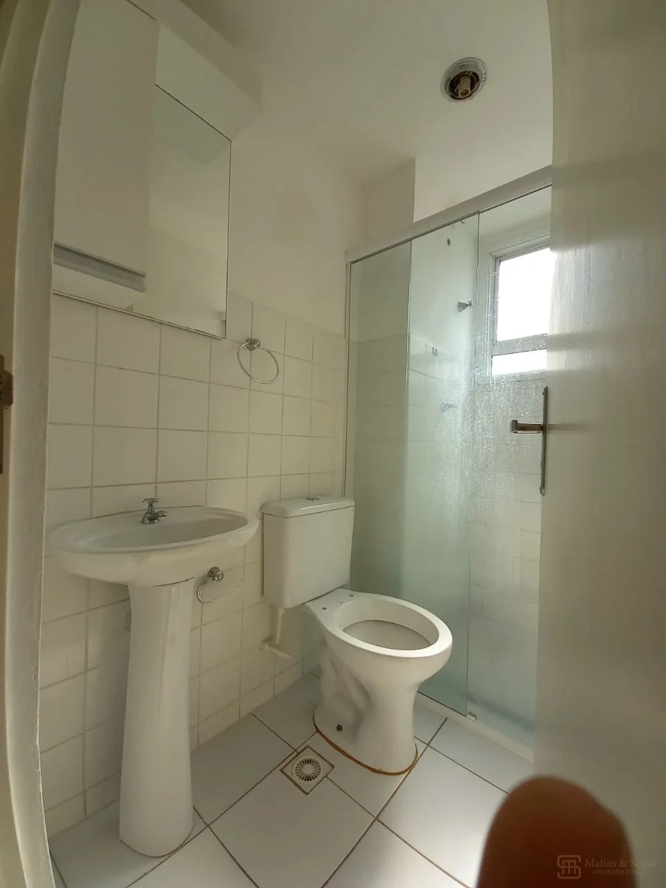 Apartamento a Venda e Locação 