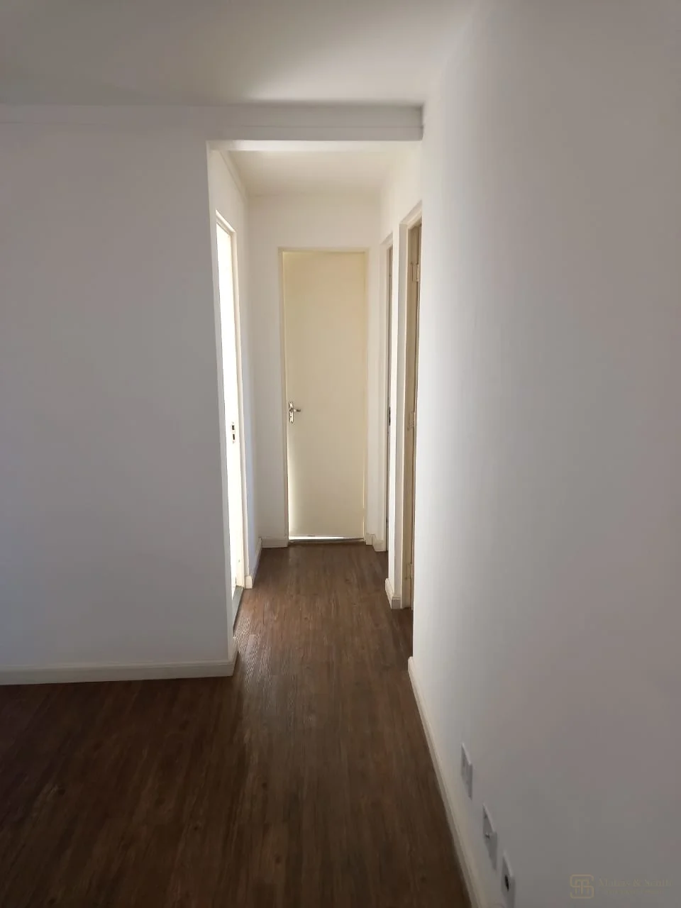 Apartamento a Venda e Locação 