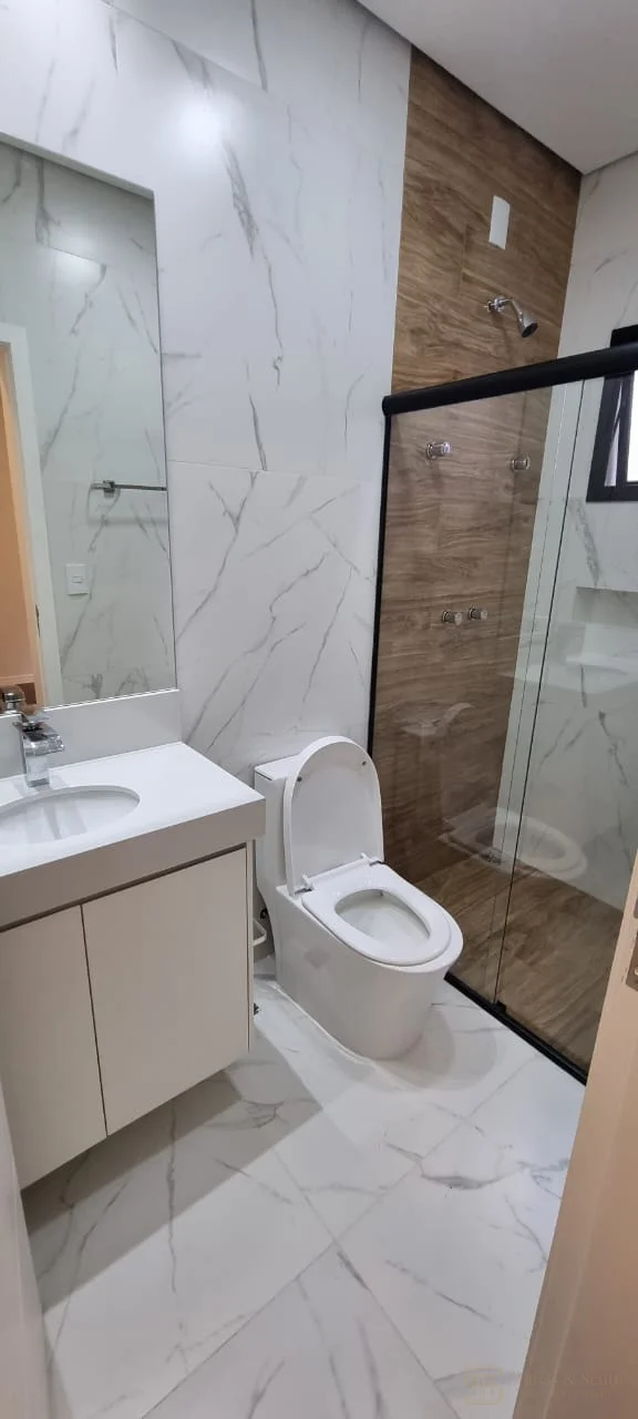 RUA ROBINSON ROGERIO RODRIGUES DE CASTRO  117/